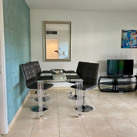 T2 Clim Front De Mer Plage Et Piscine דירה